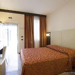 Hotel Elysium Raya Mediglia