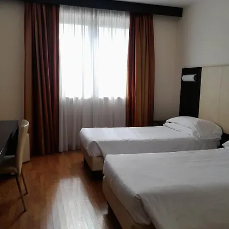 Elysium Raya Hotel 4*