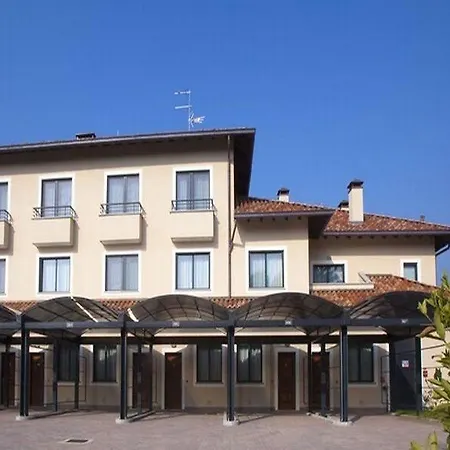 Elysium Raya Mediglia